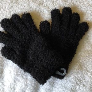 Black gloves